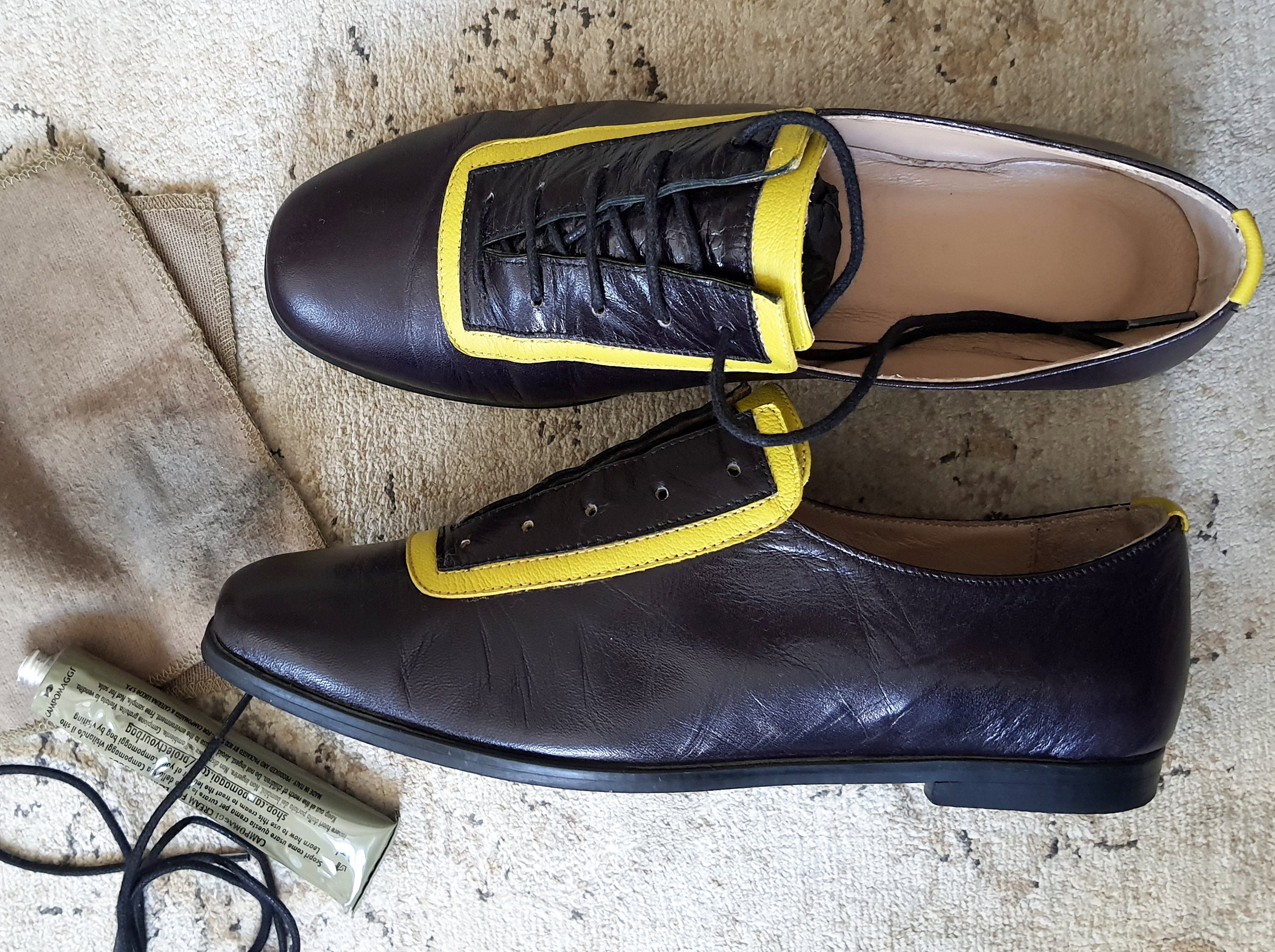 The Proper Way to Polish Your Shoes : A Guide Rana Cheikha The Proper Way to Polish Your Shoes : A Guide Rana Cheikha