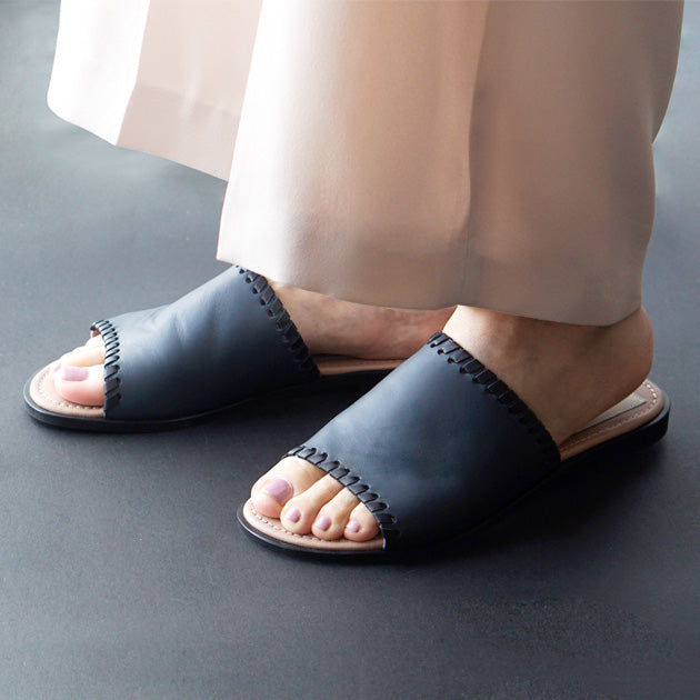 Navy leather slipper