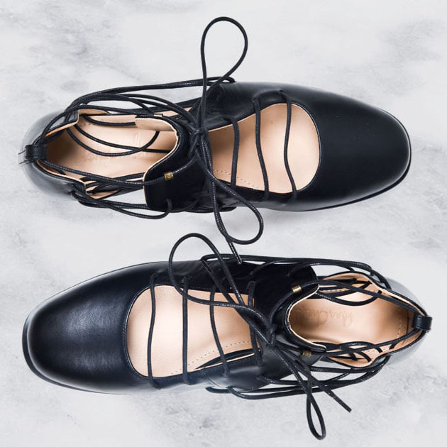 Kawkab Black Leather woman's Shoe