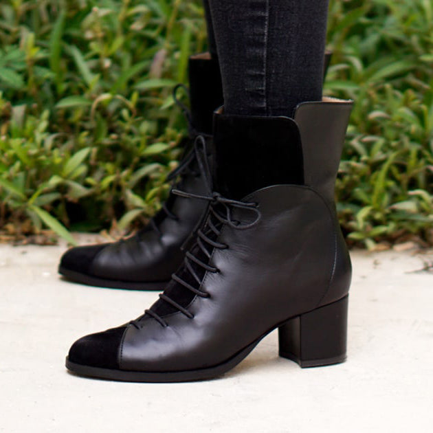 Black Leather Comfortable Block Heel Boot