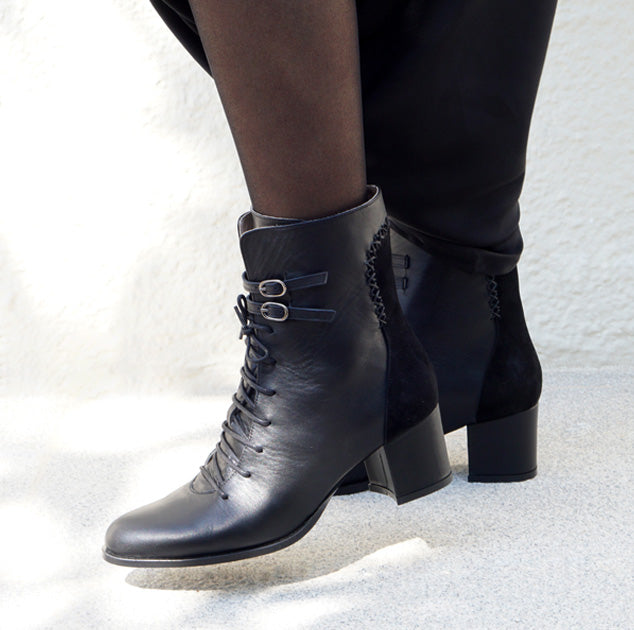 Alya Block Heel Boot | Black Calfskin & Suede Leather